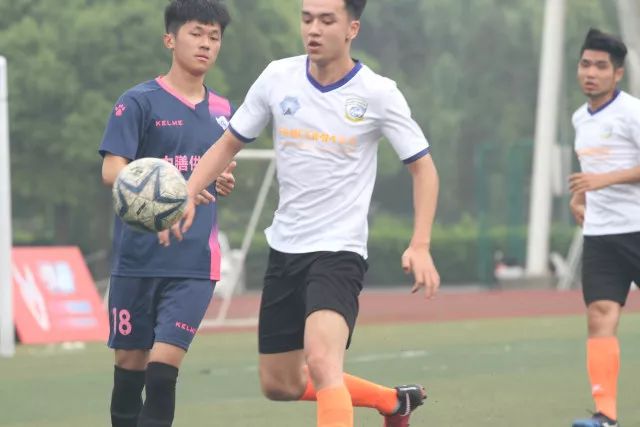 奥古斯塔女子赛塔利领先 刘宇婕打入大师赛之家